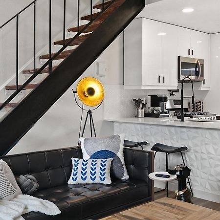 Contemporary Couples Getaway Near Austin Favorites - Loft 21 Apartamento Exterior foto